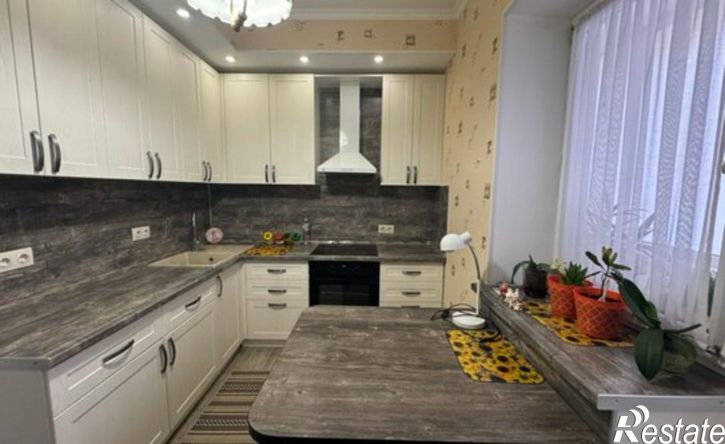 1-комн квартира улица 1 Мая, 288,  д. 288