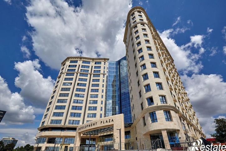 2-комн квартира улица 40 лет Победы, 132,  д. 132