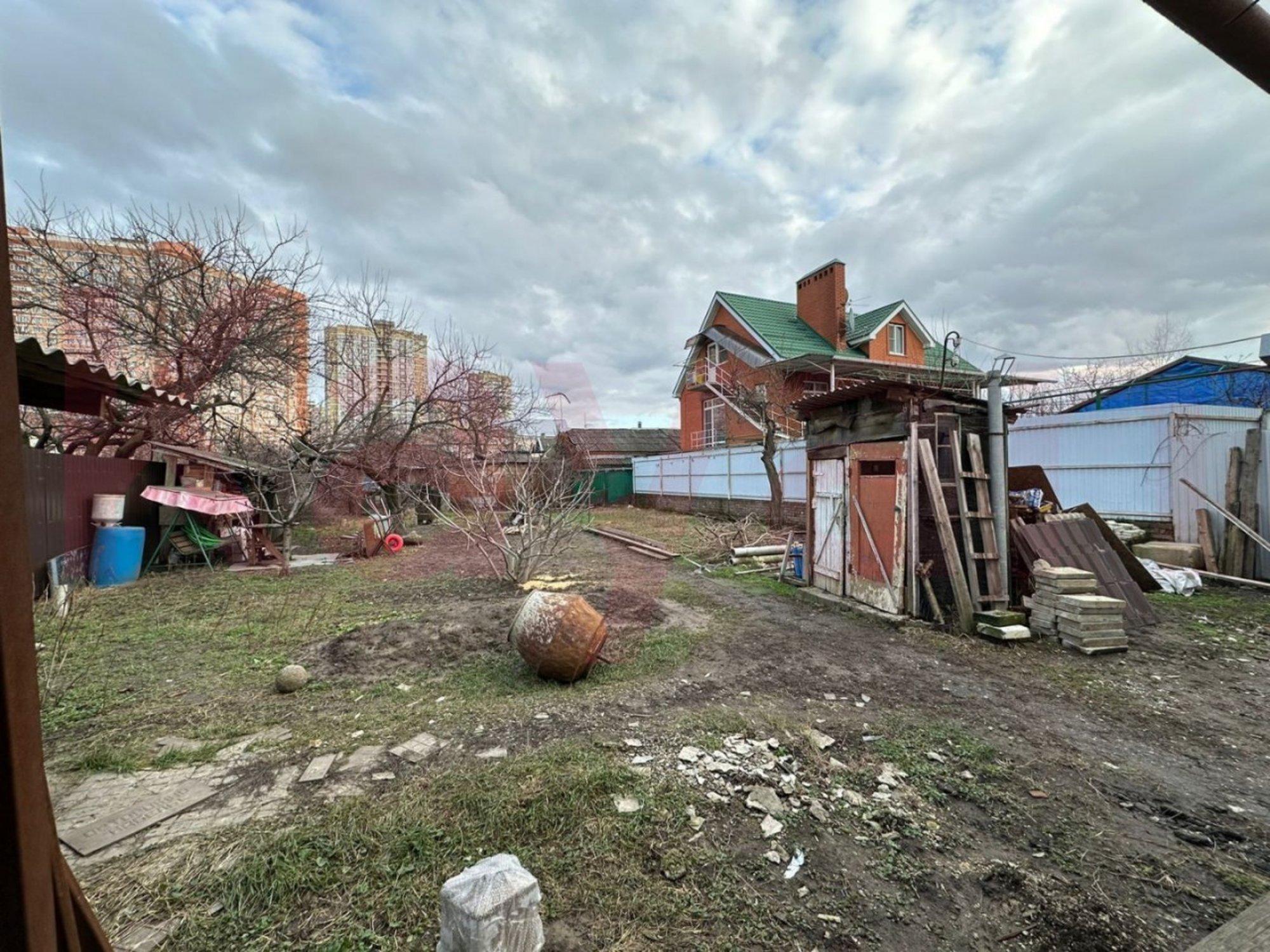 Купить землю, земельный участок за 19 000 000 рублей на им. Некрасова ул.