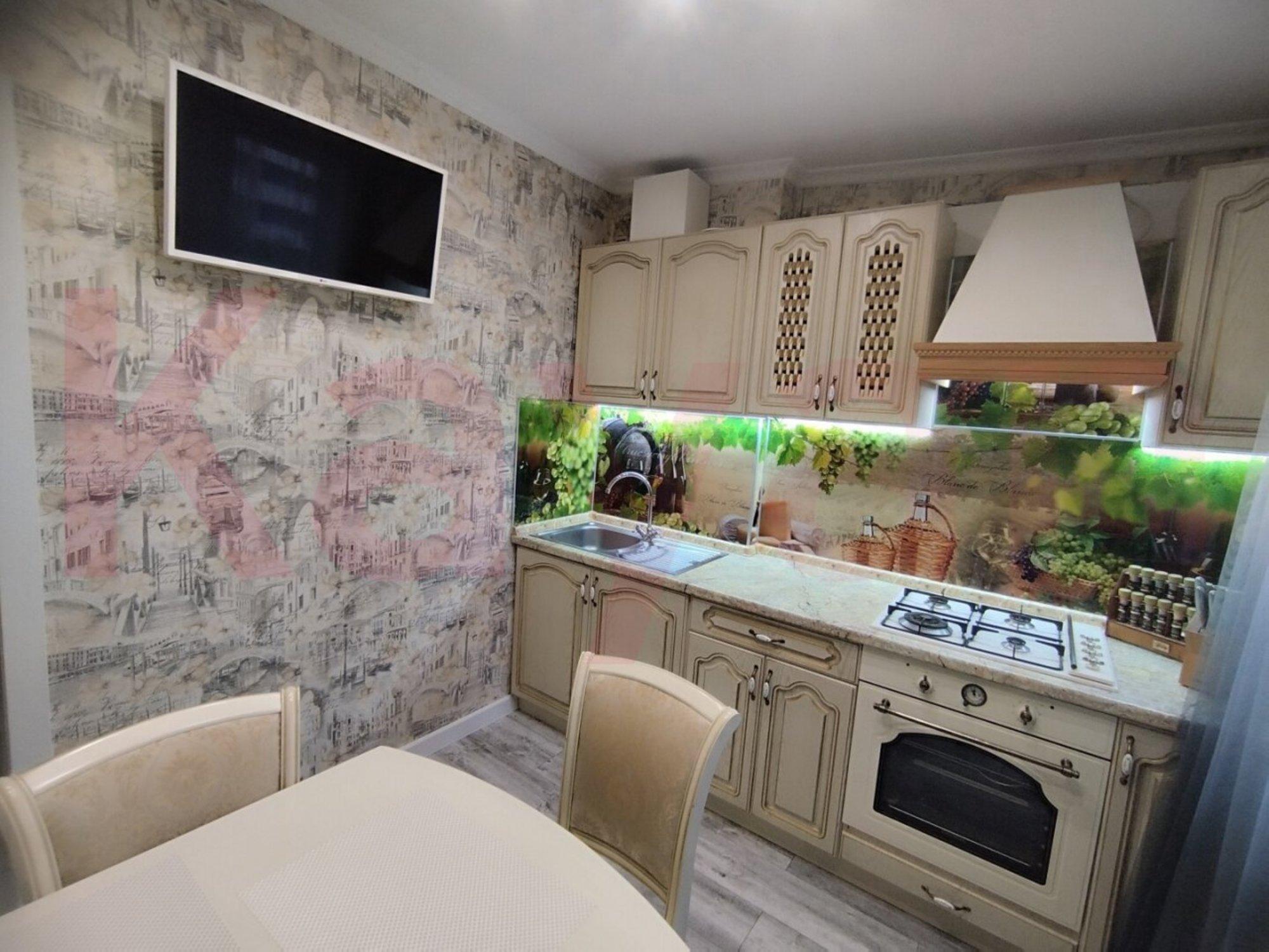 Купить квартиру за 4 650 000 рублей на им. Бородина ул.