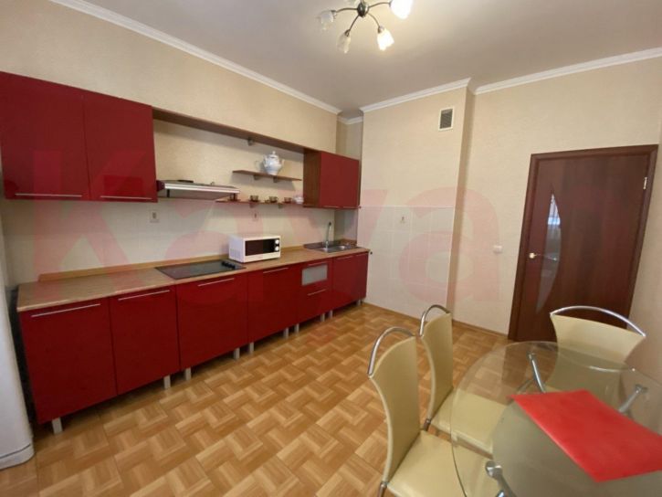 2-комн квартира Постовая ул.