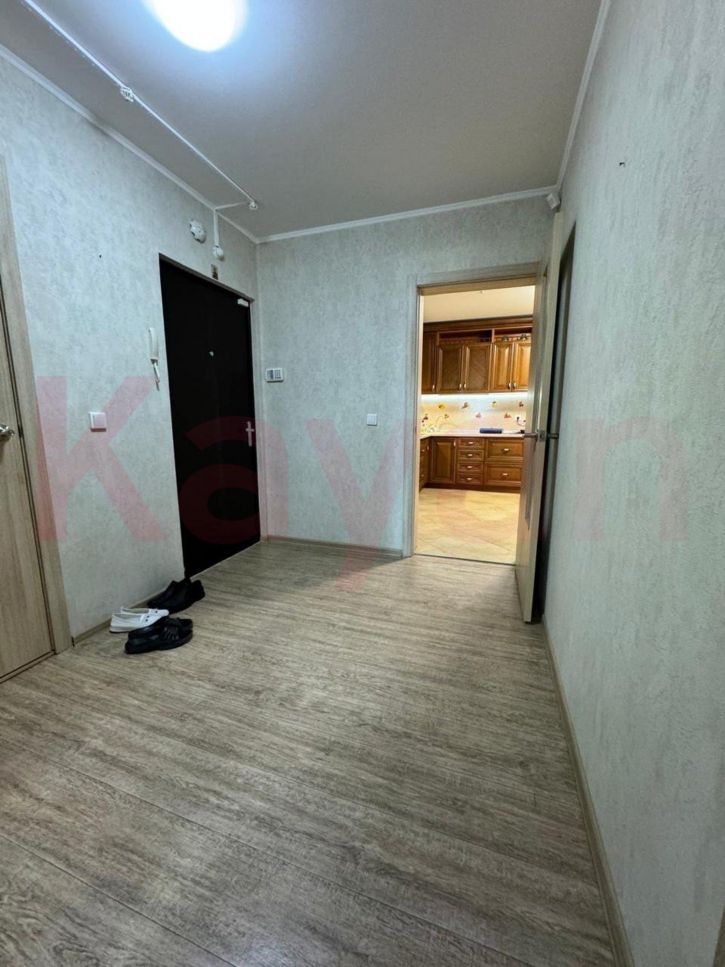 3-комн квартира Кружевная ул.