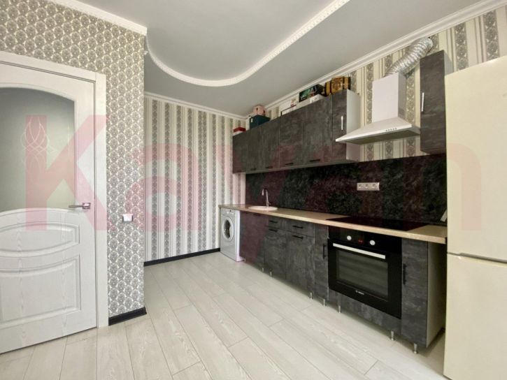3-комн квартира 1-го Мая ул.