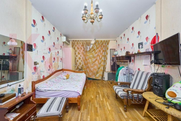 4-комн квартира Красная ул.