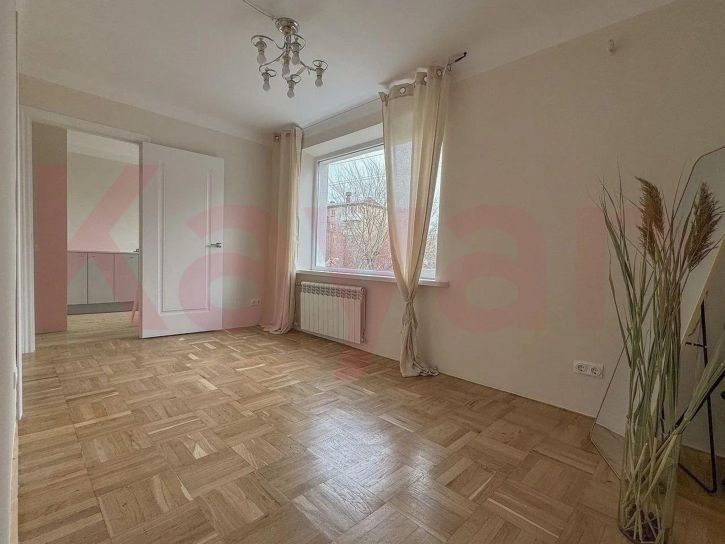 2-комн квартира им. Селезнева ул.