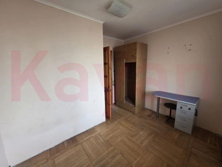 4-комн квартира им. 40-летия Победы ул.