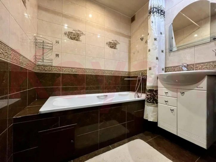 2-комн квартира им. Котлярова Н.С. ул.