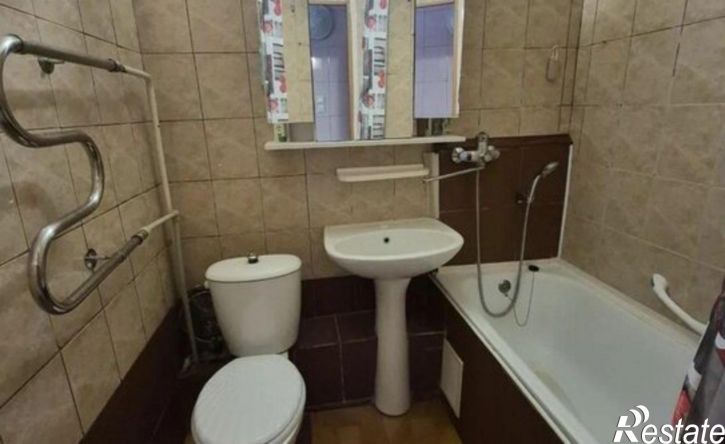 2-комн квартира ул Уральская, 204,  д. 204