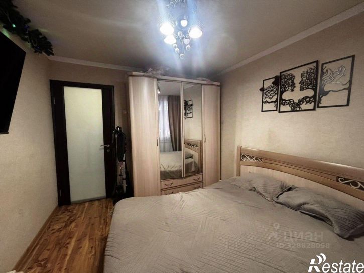 2-комн квартира улица Гидростроителей, 13,  д. 13