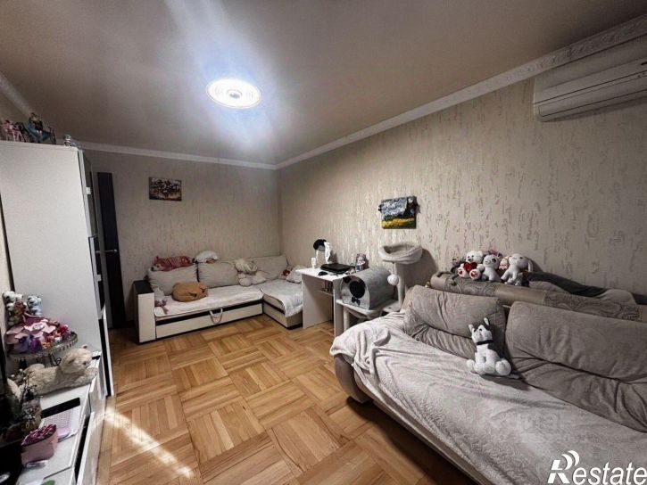 2-комн квартира улица Гидростроителей, 13,  д. 13