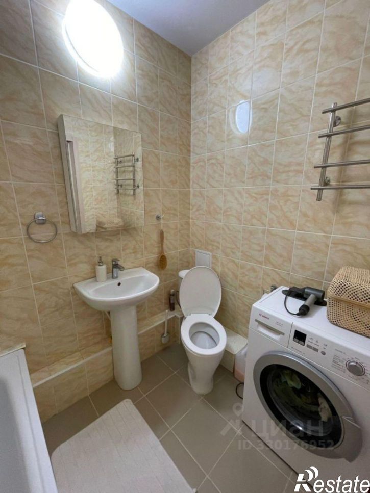 1-комн квартира ул им. Героя Яцкова И.В., 1/10,  д. 1/10