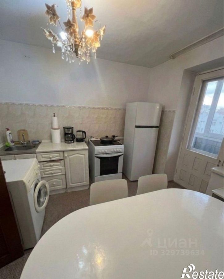 3-комн квартира проспект Чекистов, 33,  д. 33