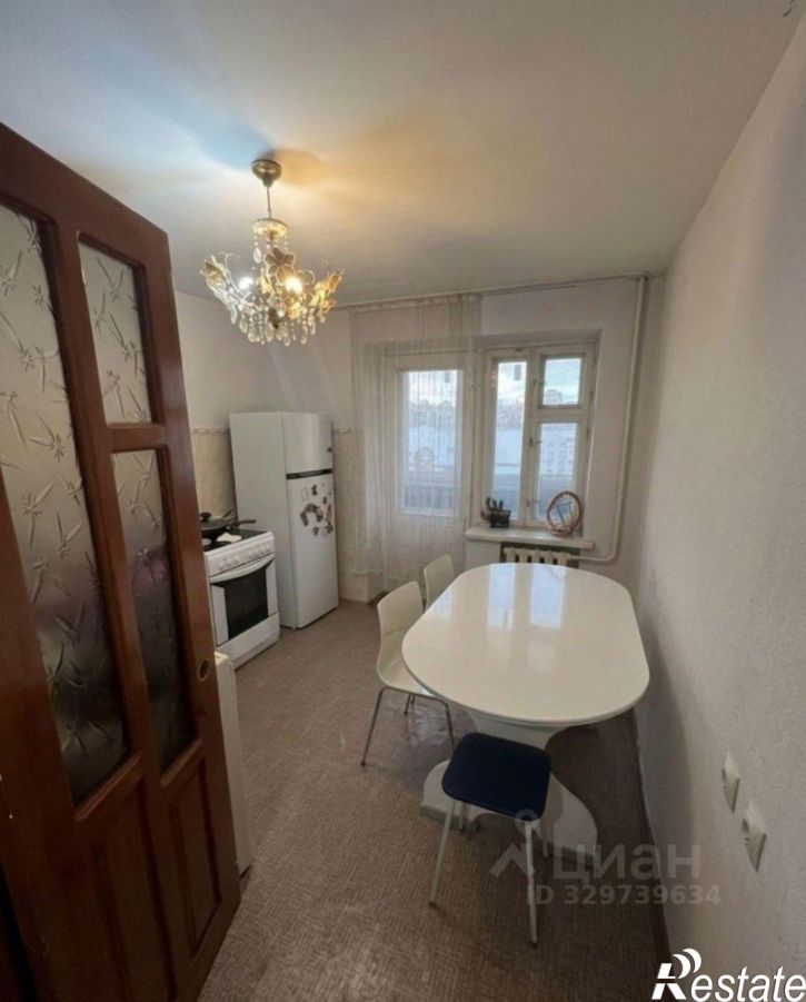 3-комн квартира проспект Чекистов, 33,  д. 33