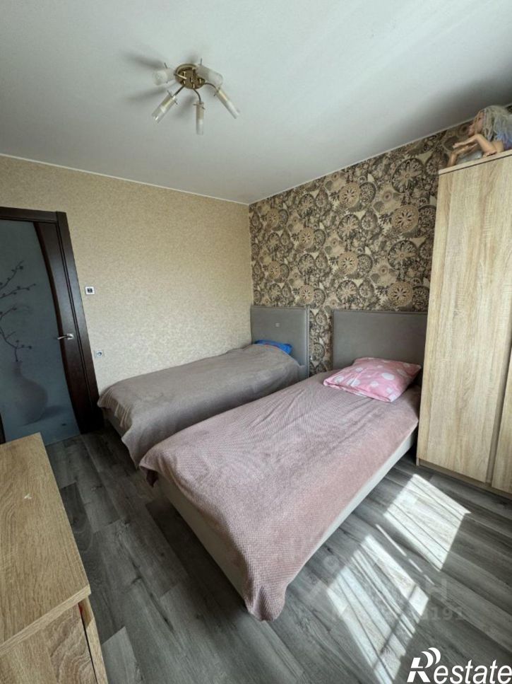 3-комн квартира ул им. Думенко, 10,  д. 10