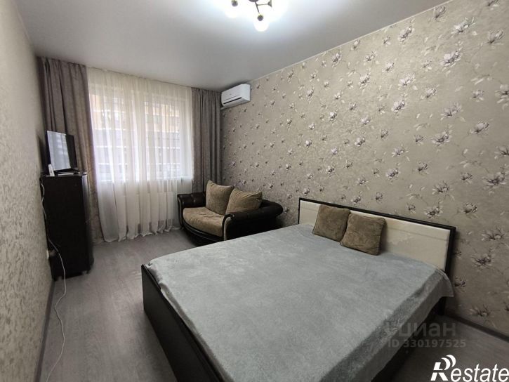 2-комн квартира улица им. Адмирала Серебрякова, 3 к3,  д. 3 к3