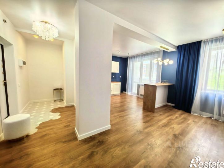 1-комн квартира ул им. Героя Яцкова И.В., 10,  д. 10