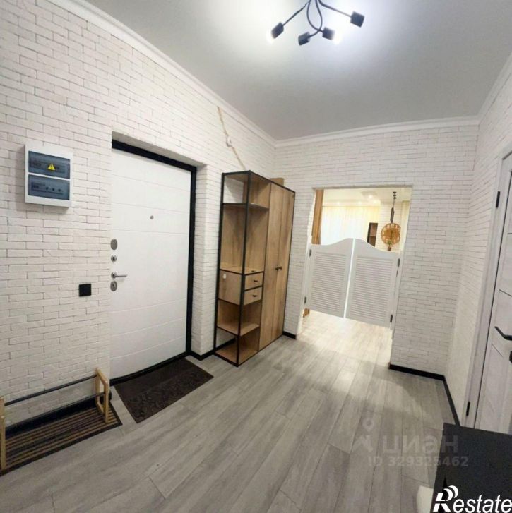 3-комн квартира ул Конгрессная, 25,  д. 25
