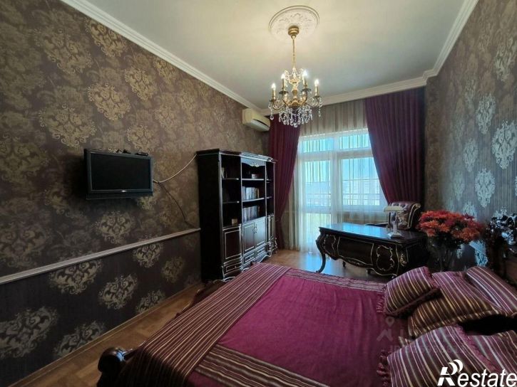 4-комн квартира улица Красина, 9/1 к3,  д. 9/1 к3