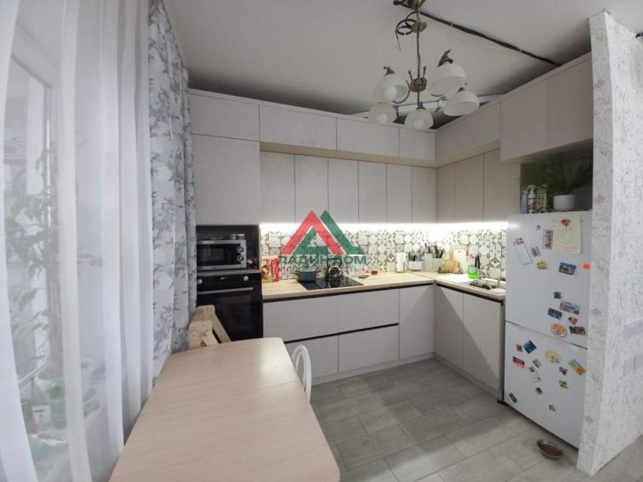 2-комн квартира Зиповская улица, д.42