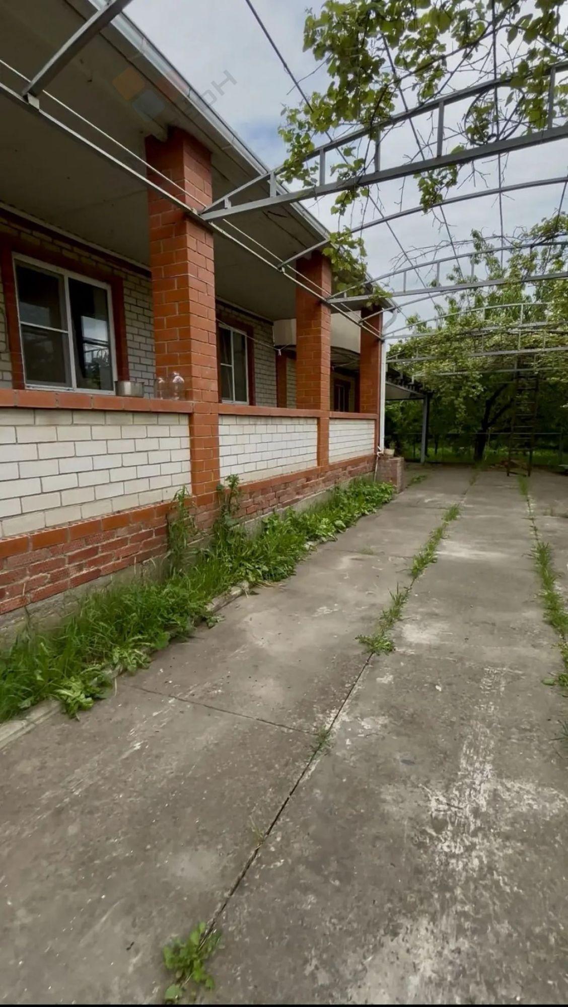 Купить дачу, дом, коттедж за 14 500 000 рублей на Угловая ул, 10
