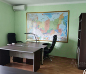 офис 25 кв м, этаж 1/3 Ялтинская улица