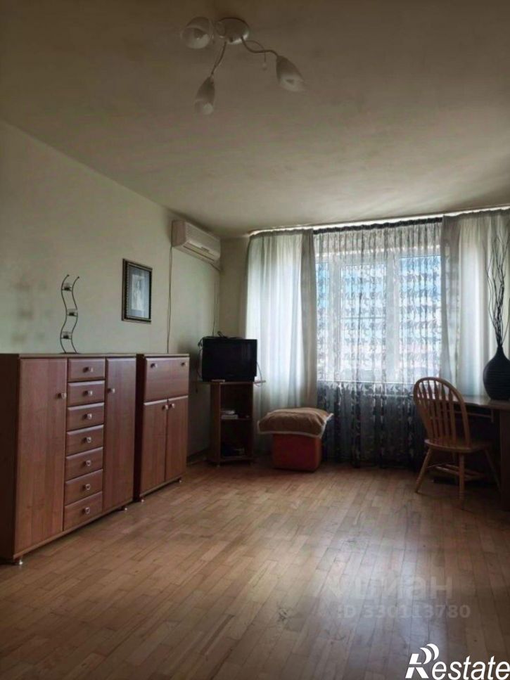 1-комн квартира улица Гагарина, 132,  д. 132