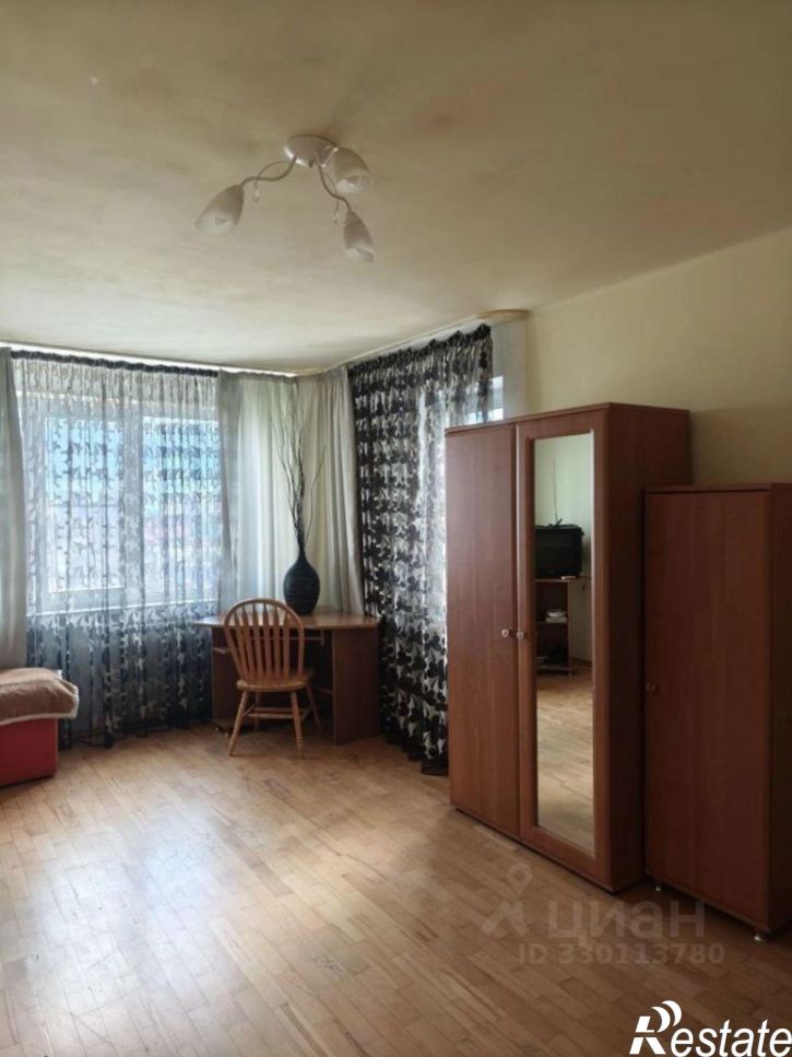 1-комн квартира улица Гагарина, 132,  д. 132
