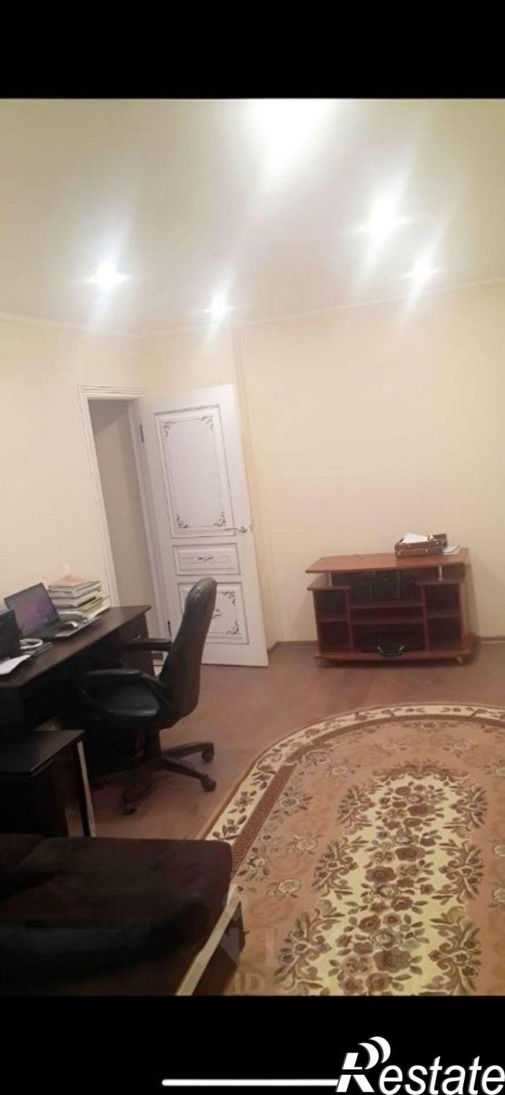 2-комн квартира Московская улица, 131 к3,  д. 131 к3