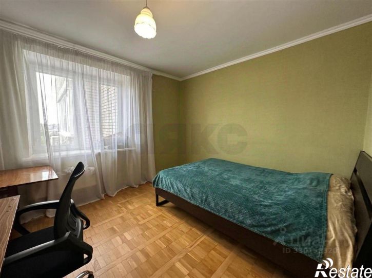 2-комн квартира улица Красина, 5,  д. 5