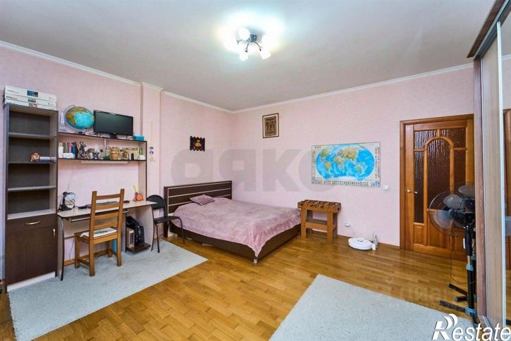 2-комн квартира проспект Чекистов, 34,  д. 34