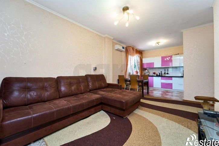 2-комн квартира проспект Чекистов, 34,  д. 34