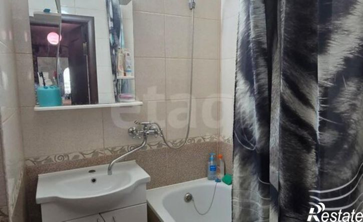 2-комн квартира улица Лавочкина, 15,  д. 15