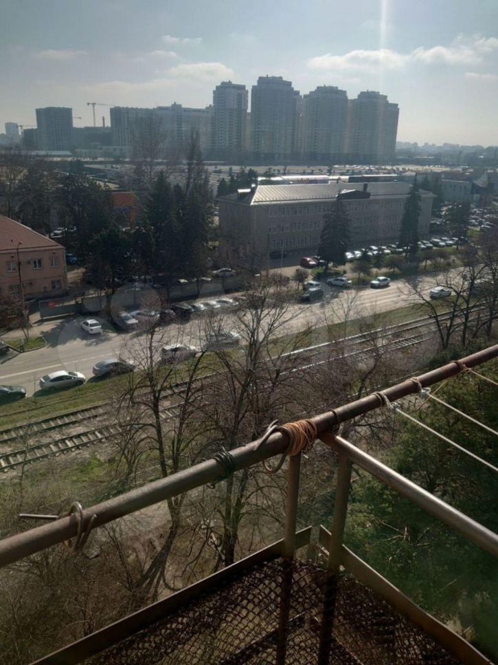 Комната Стасова ул, 181