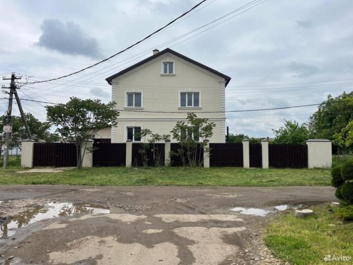 Коттедж/дом Понурская ул, 8