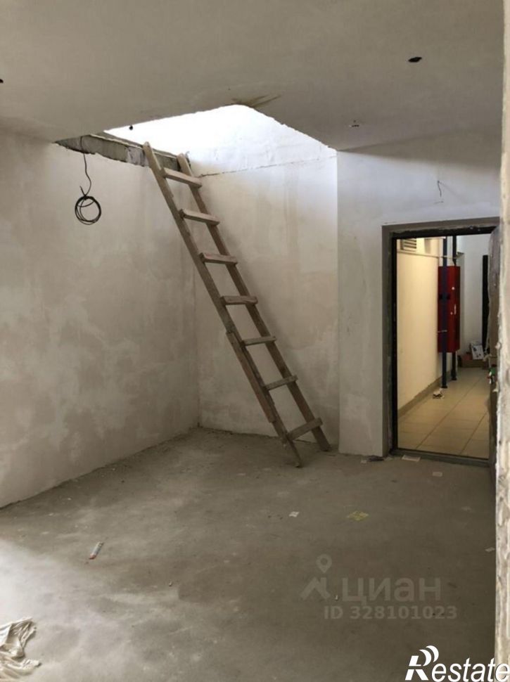 4-комн квартира Домбайская улица, 12,  д. 12