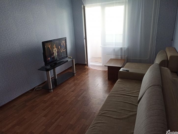 1-комн квартира героев разведчиков, 34