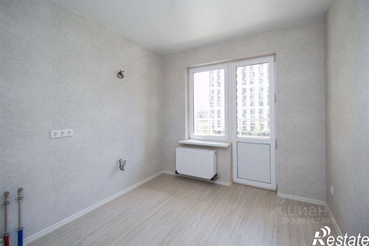 2-комн квартира Питерская улица, 40 к1,  д. 40 к1