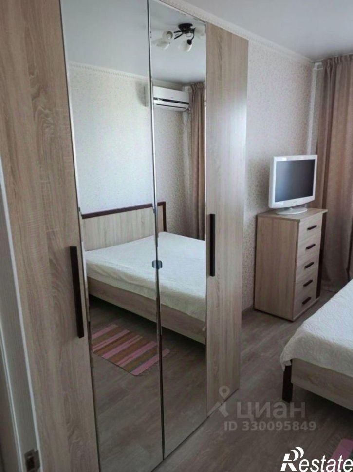 2-комн квартира улица Генерала Шифрина, 1/1,  д. 1/1