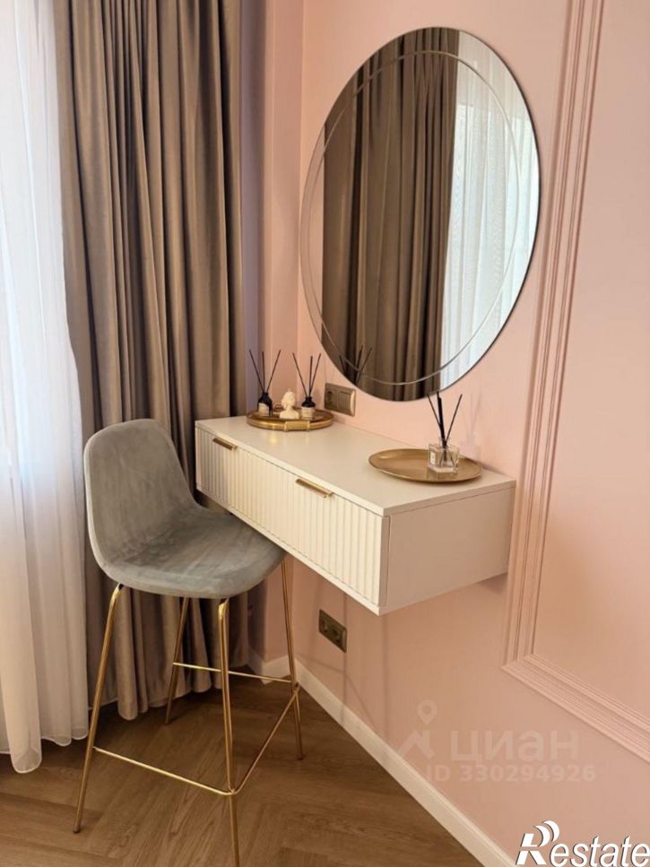 2-комн квартира улица Карякина, 5 к1,  д. 5 к1