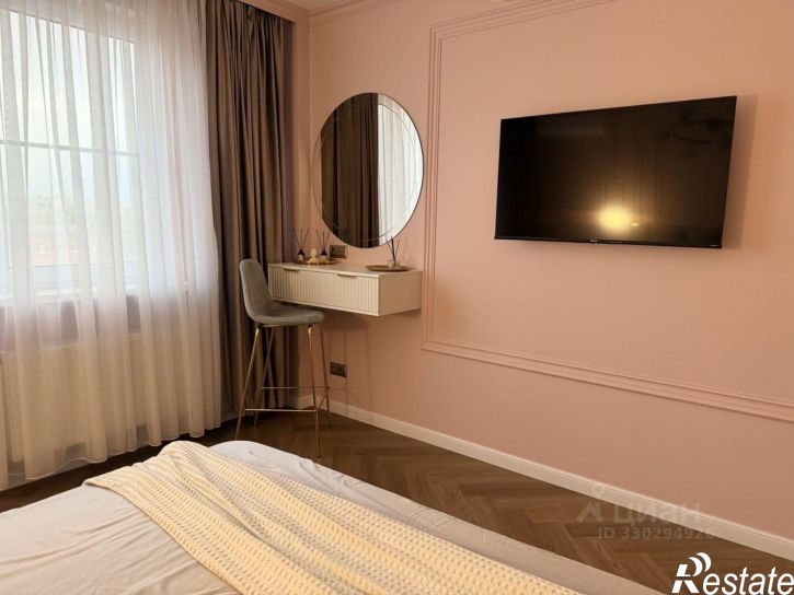 2-комн квартира улица Карякина, 5 к1,  д. 5 к1