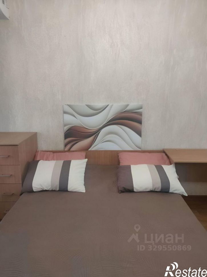 2-комн квартира Российская улица, 79/3 к1,  д. 79/3 к1