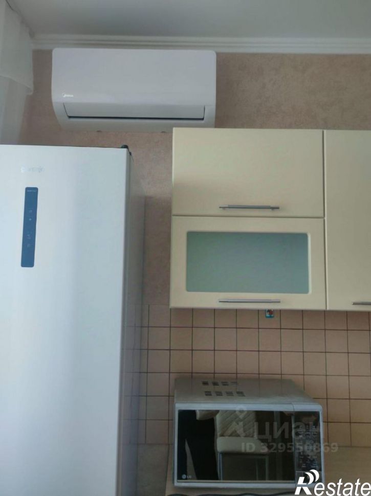 2-комн квартира Российская улица, 79/3 к1,  д. 79/3 к1