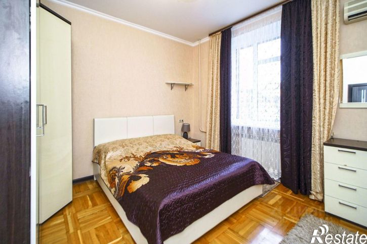 3-комн квартира Передовая улица, 68,  д. 68