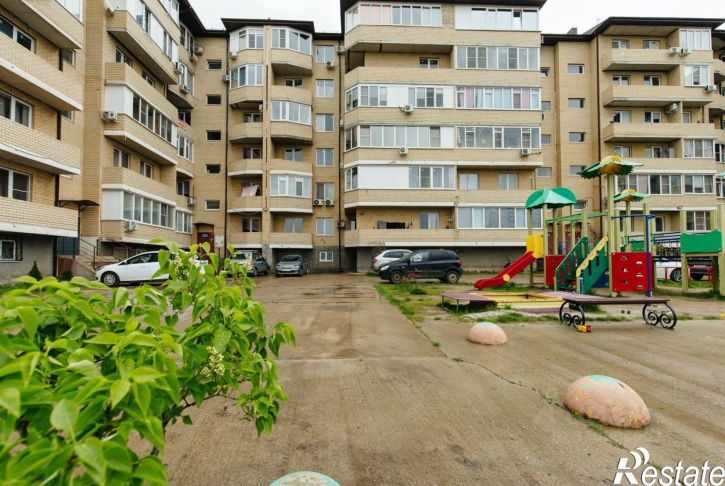 2-комн квартира улица имени Сорока А. М., 2,  д. 2