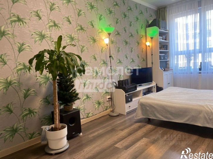 2-комн квартира Новороссийская улица, 90/2 к1,  д. 90/2 к1