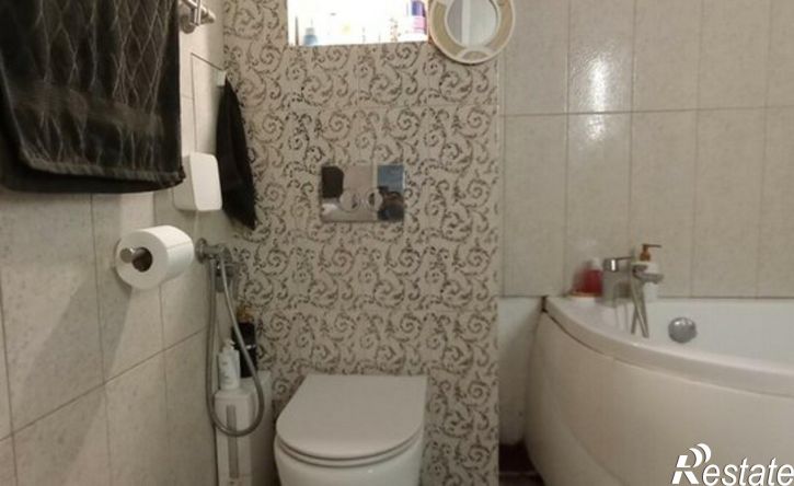 4-комн квартира улица Тюляева, 35,  д. 35