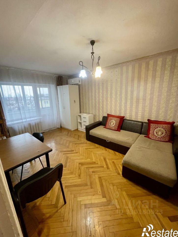 2-комн квартира Южная улица, 28,  д. 28