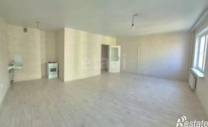 3-комн квартира улица им. генерал-лейтенанта Александра Сапрунова, 15,  д. 15
