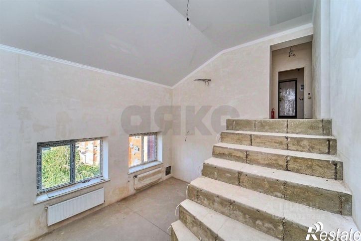 3-комн квартира улица КИМ, 125,  д. 125