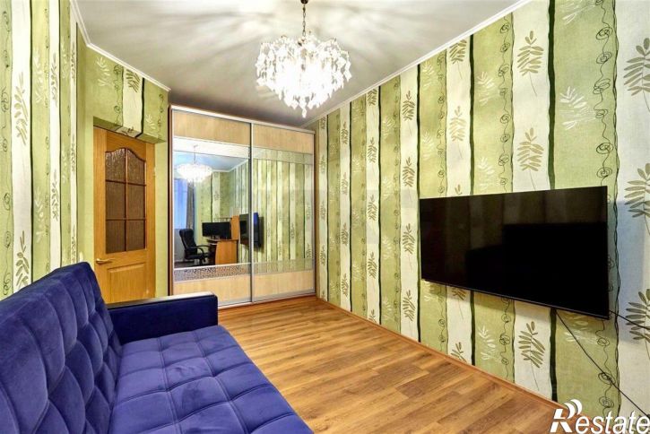 1-комн квартира ул им. Есенина, 108/9А,  д. 108/9А
